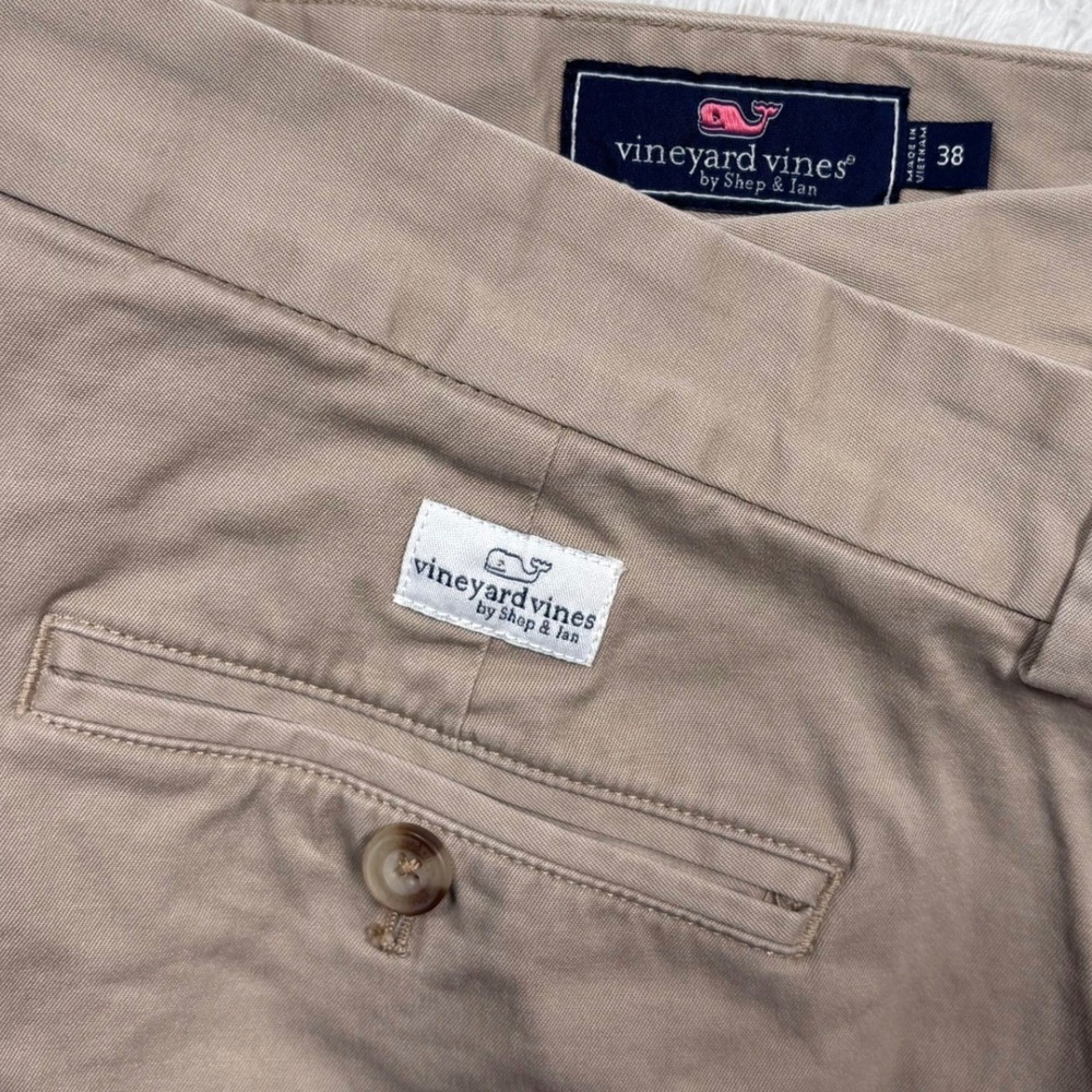 Vineyard Vine Chino Short Men 38 Tan BREAKER Stretch Flat Front Performance Golf